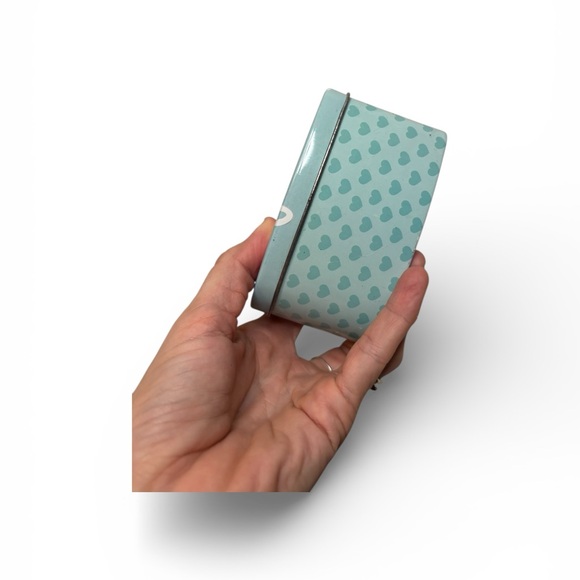 I Love Lucy Chocolate Factory Heart Tin Box (Empty) – Vintage Collectible - Picture 7 of 8